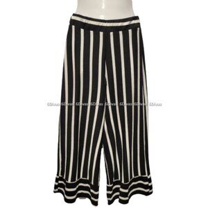 𝅺PULL & Bear Wide Leg Pull On Palazzo Pants with Black and White Stripes